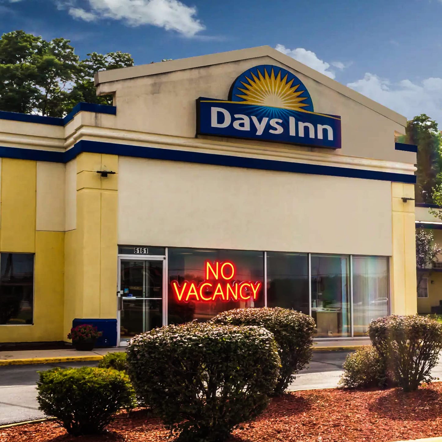 JFLLamp NO VACANCY Neon Signs for Wall Decor Neon Lights for Bedroom Led Business Signs Suitable for Hotels Christmas Birthday Party Unique Gift for Lover, 5V Power Adapter, 16 * 7.3 Inch(Red)