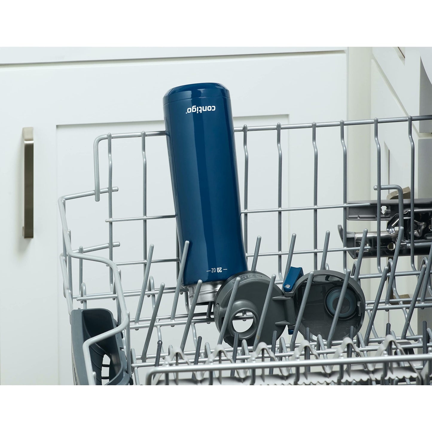 Contigo Jackson Chill 2.0, Vacuum-Insulated Stainless Steel Water Bottle with Secure Lid, Leak-Proof Travel Friendly, 20oz Capacity, Blueberry Color, Keeps Drinks Cold for 12 Hours