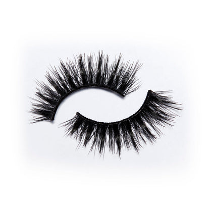 Eylure Dramatic Definition No. 126 Reusable Eyelashes, Adhesive Included, Black, 1 Pair