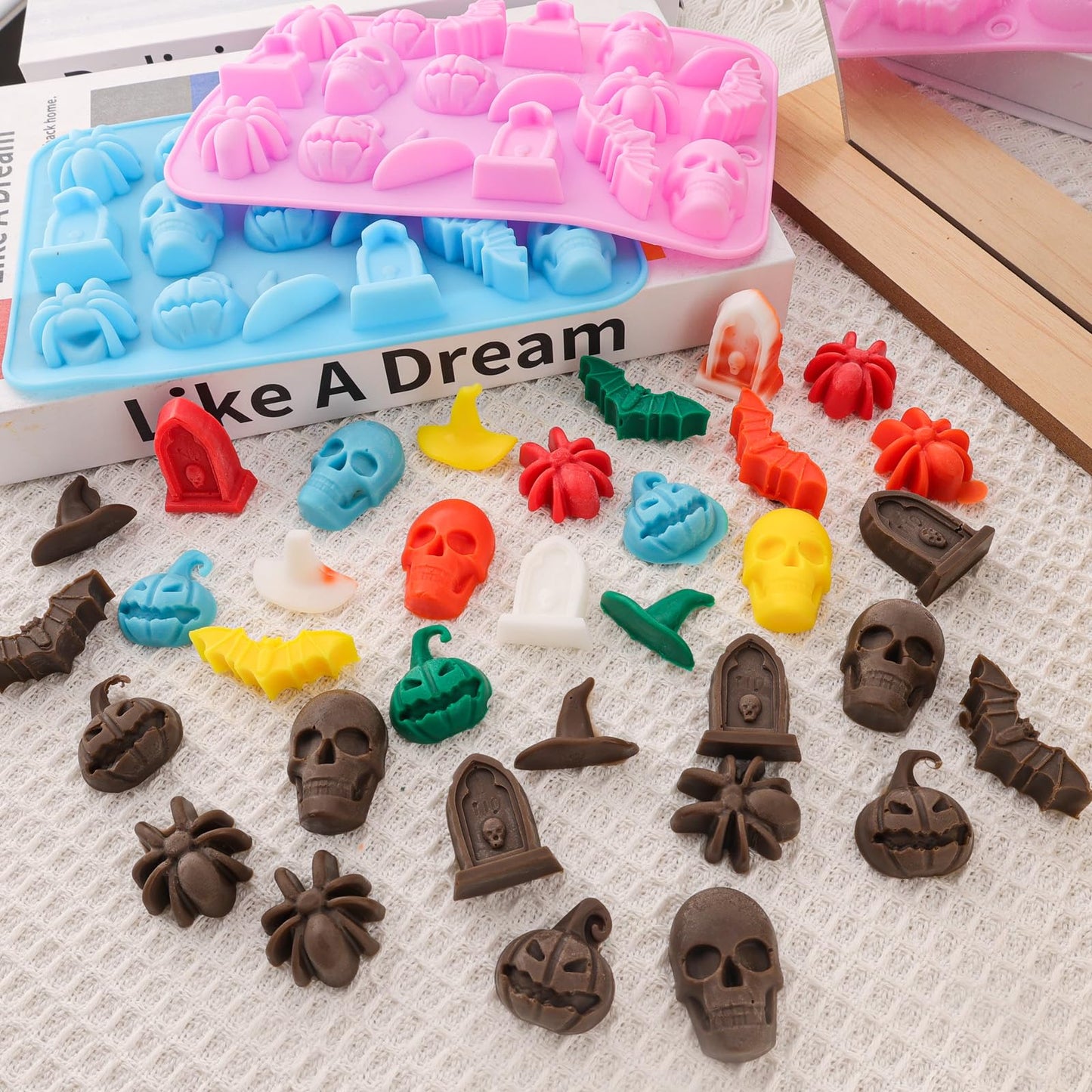 Halloween Silicone Chocolate Molds 5PCS Pumpkin Bat Skull Ghost Spider Shape Baking Molds Large Medium Small Cavity for Chocolate Jelly Soap Fondant Candy Candles Pastry Gummies Cake Decorating