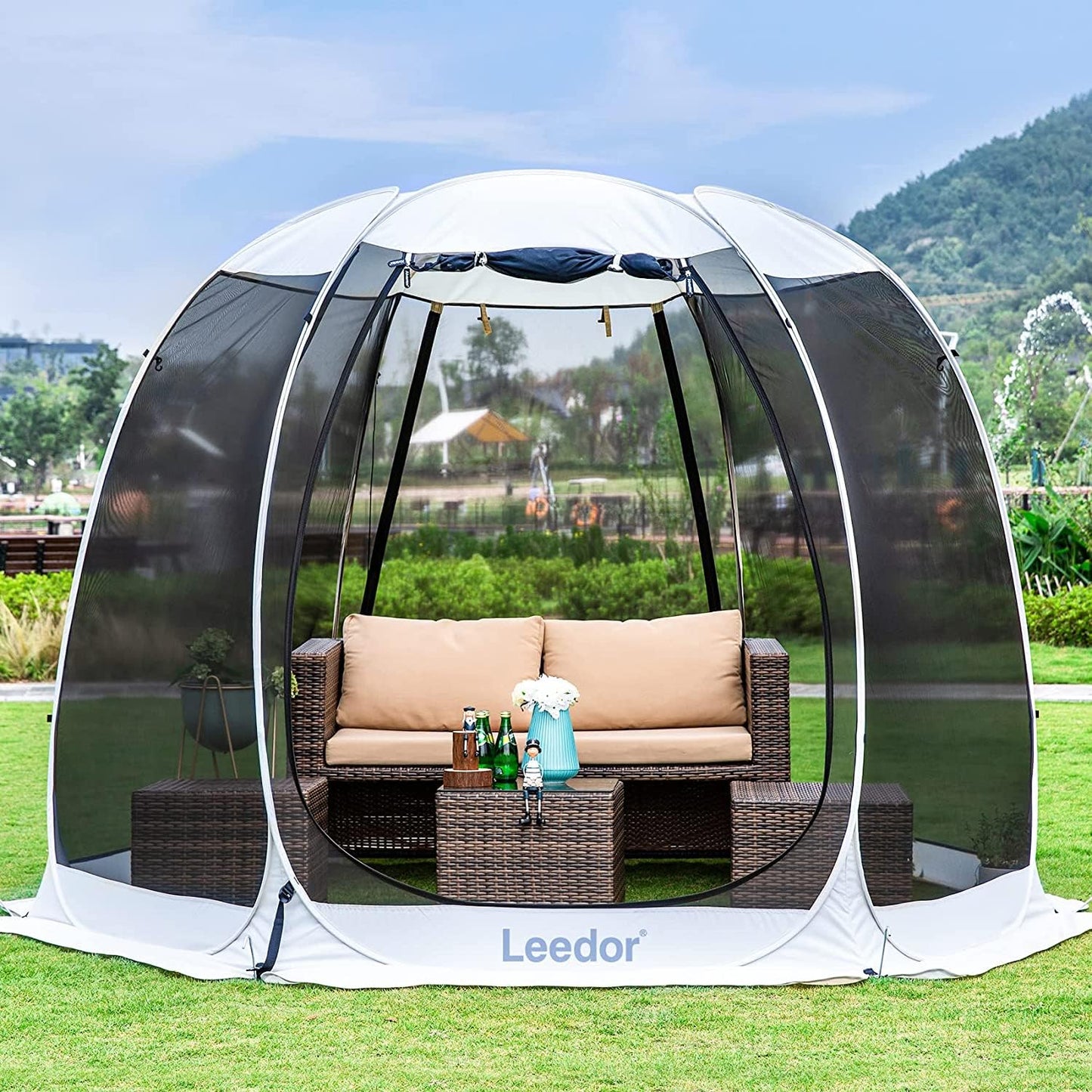 LEEDOR Pop Up Screen House, 4-6 Person Outdoor Screen Tent，Camping Screen Room with Carry Bag, Screen Gazebo with Mosquito Netting, Instant UV Resistant Sun Shelter for Garden, Patio, Backyard 10'x10'