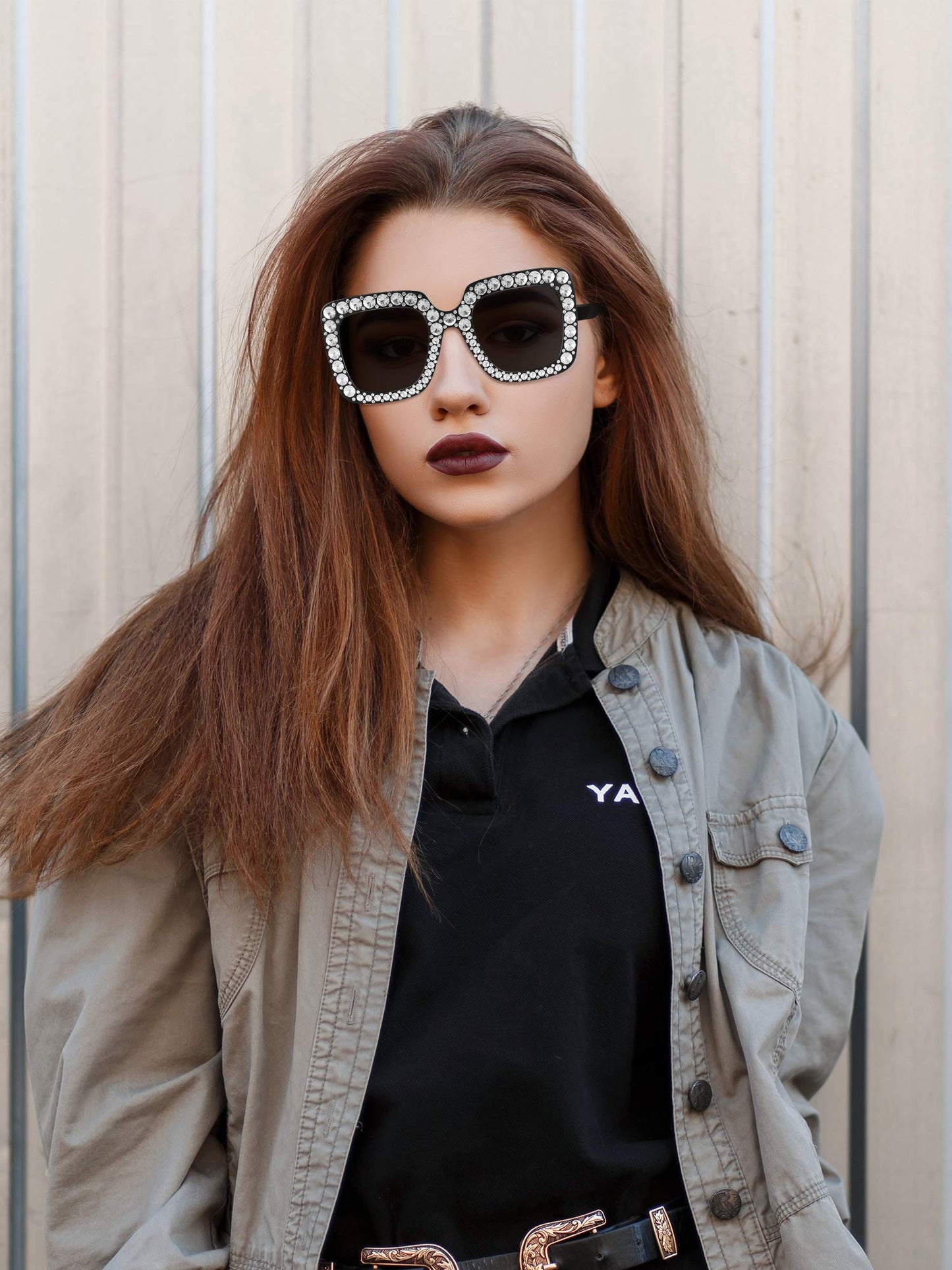 Frienda 1 Pcs Retro Disco Sunglasses Women Rhinestone Bling Glasses Girl Oversize Glitter Sunglasses 70s Disco Accessories(Black)