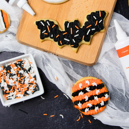 Halloween Frosting Kit with Sprinkles & Eyeballs – 11.31 oz Decorating Set with 3 Frosting Tubes (Orange, Black, White), 4 Nozzles & 2 oz Sprinkle Mix – Cookie & Cupcake Kit for Kids & Families