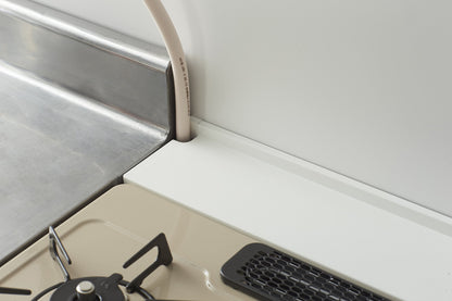 Yamazaki 3487 Stove Deep Gap Rack, White, Approx. W 22.8 x D 4.3 x H 7.7 inches (58 x 11 x 19.5 cm), Plate, Kitchen Rack, Back of Stove, Cover