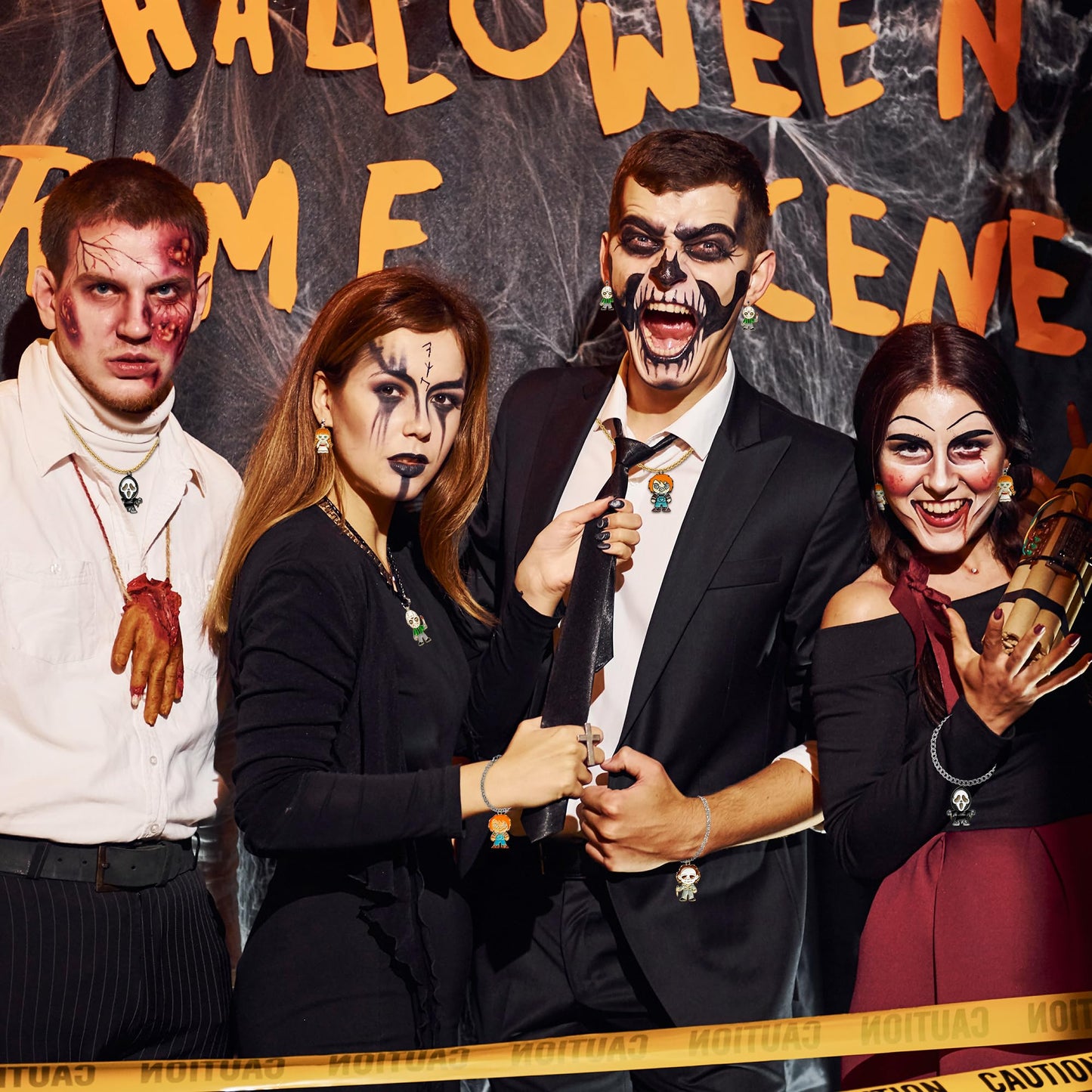 7ilaewen 28Pcs Horror Classic Movie Character Charms Halloween Enamel Pendants, Horror Ghost Dangle Halloween Scary Earring Necklace Bracelet Charms for Jewelry Making DIY Crafts Gifts