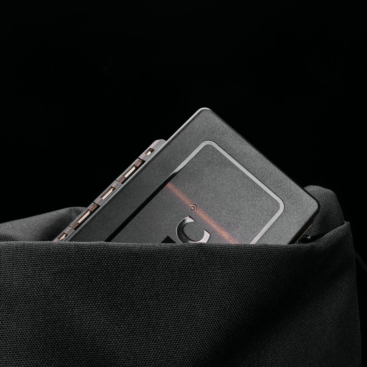 AA AAA Battery Storage Case Holder with Battery Tester, Battery Organizer Container for 8 Double A & 2 Triple A Battery, Compact and Water-Resistant