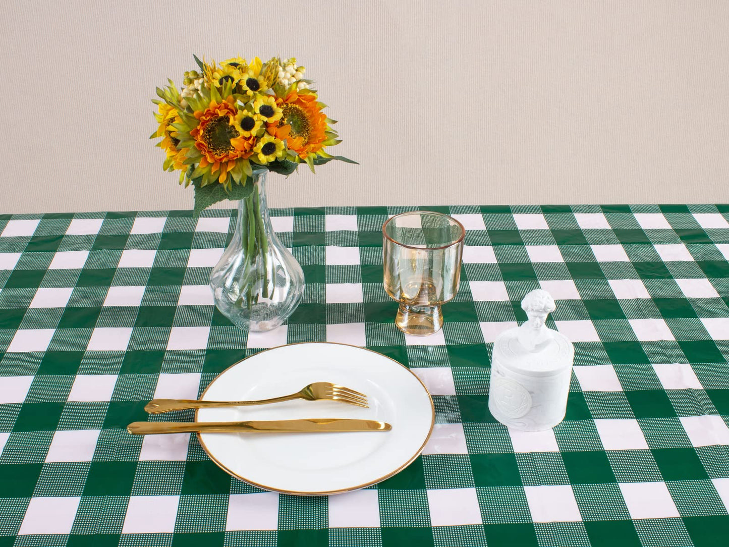 Kesfey 3 Packs Green and White Checkered Tablecloths 54 x 108 Inches Disposable Plastic Gingham Tablecovers Waterproof Rectangle Picnic Party Table Covers for Birthday Party Supplies Christmas