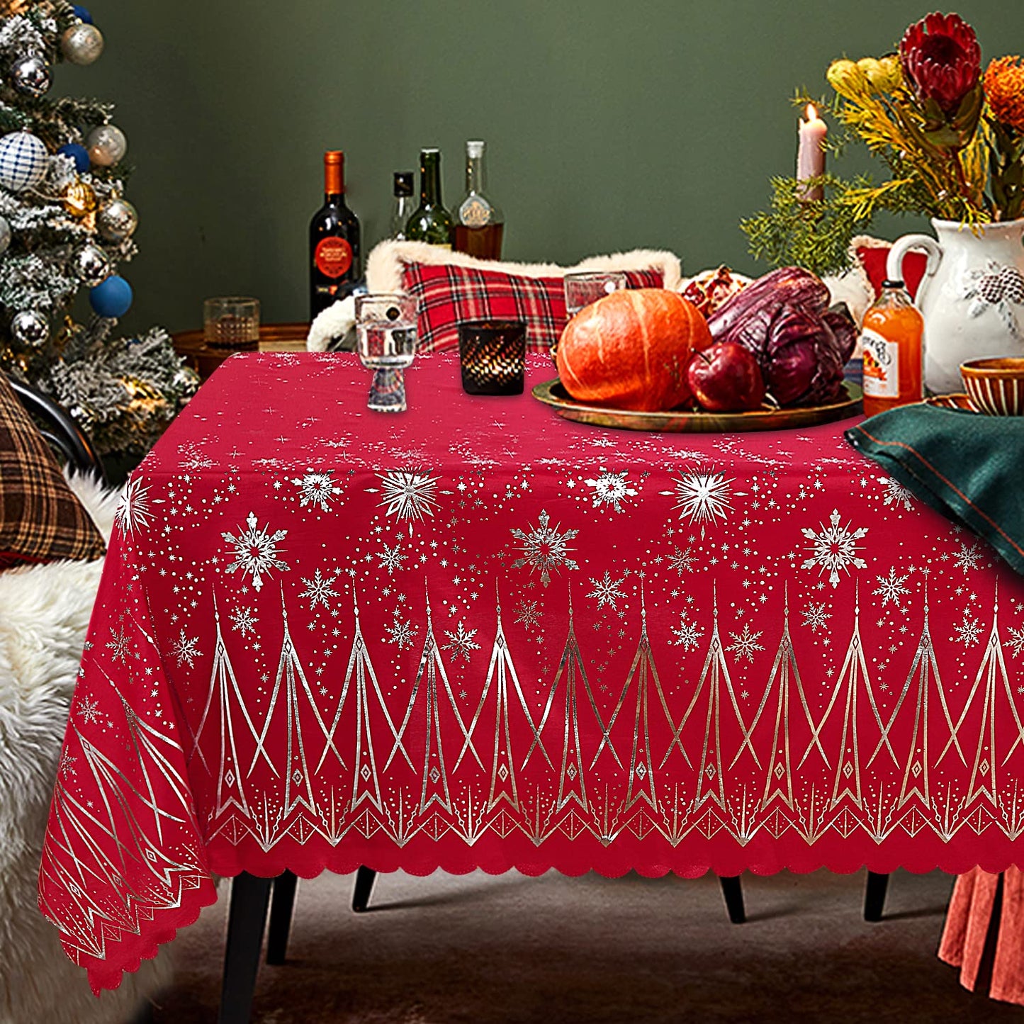 LUSHVIDA Christmas Rectangle Tablecloth – Washable Water Resistance Holiday Microfiber Table Cloth Decorative Table Cover for Banquet Party Kitchen Dining Room, 60 x 84 Inch