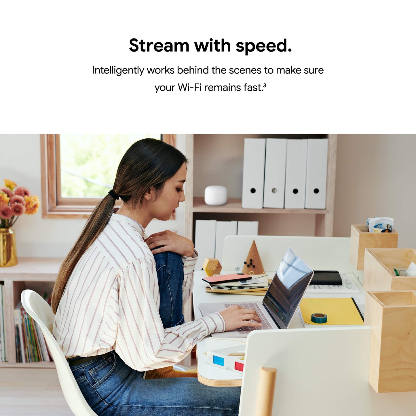 Google Nest WiFi Router 4x4 AC2200 Mesh Wi-Fi Router with 2200 sq ft Coverage (Renewed)