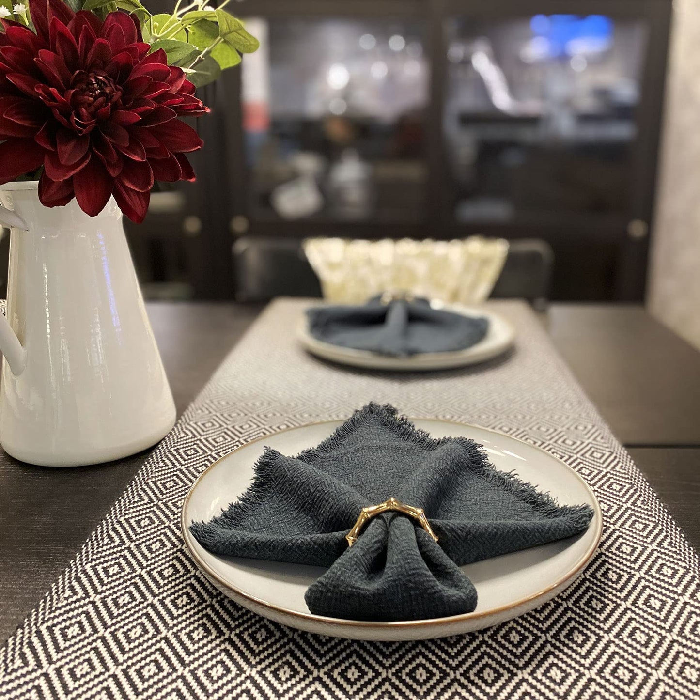 Kintyno Napkin Rings Set of 6 Bamboo Knuckles Style Gold Napkin Holder Ring for Table Decoration,Wedding,Family Dinner,Party, Christmas,Thanksgiving Day,Birthday