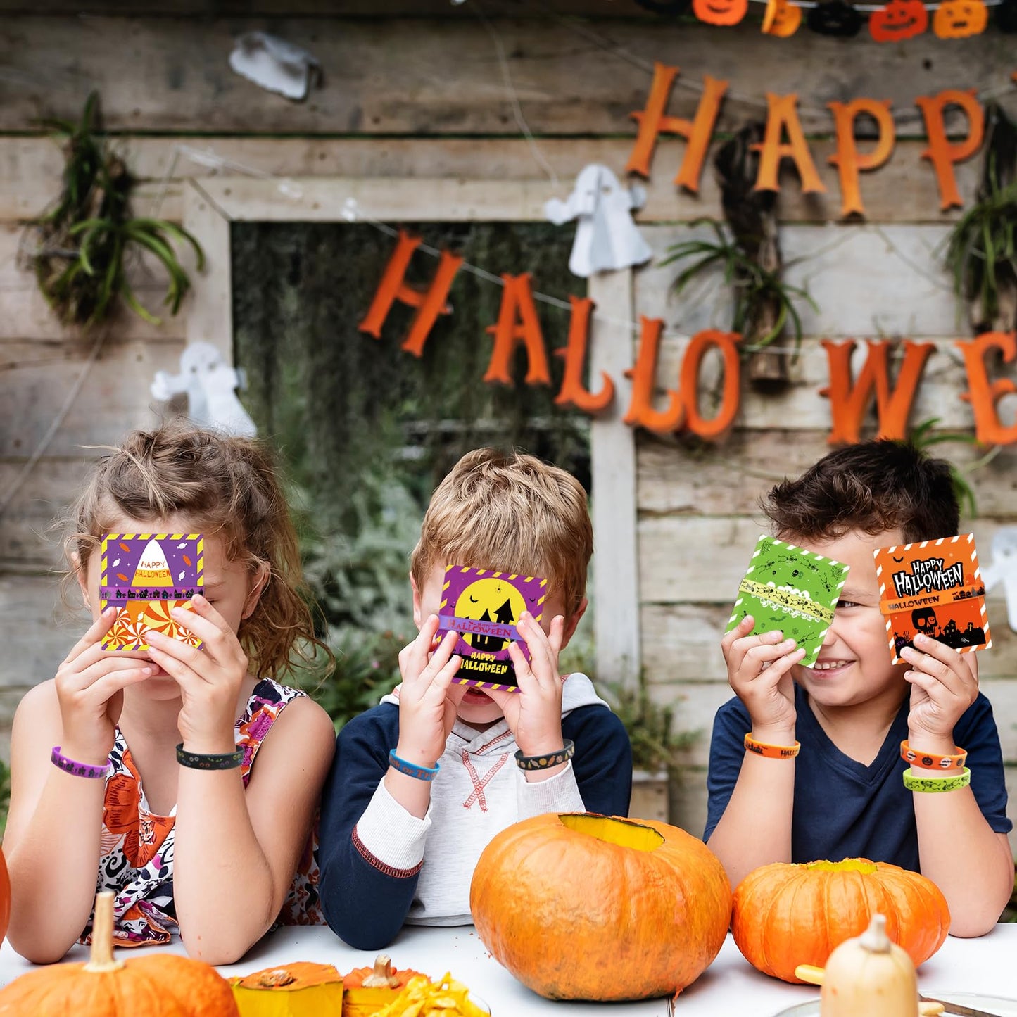 GuassLee Kids Halloween Party Favors - 40pcs Rubber Bracelets, Silicone Wristbands & Cards for Trick or Treat Gifts & Goodie Bag Fillers