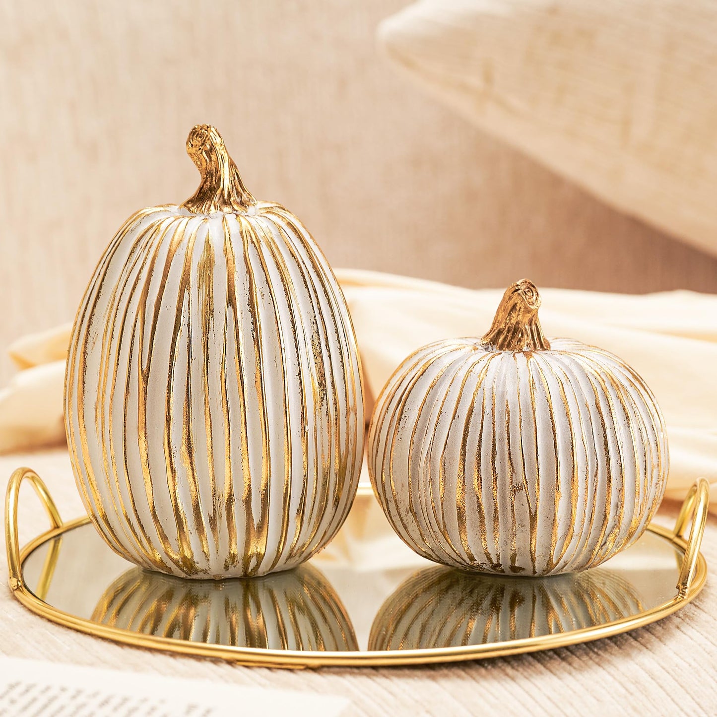 DN DECONATION White and Gold Fall Pumpkin Decorations Thanksgiving Table Centerpieces, 2 Pcs Artificial Luxury Resin Pumpkins Figurines for Decorating, Autumn Harvest Fall Home Decor Shelf Mantel