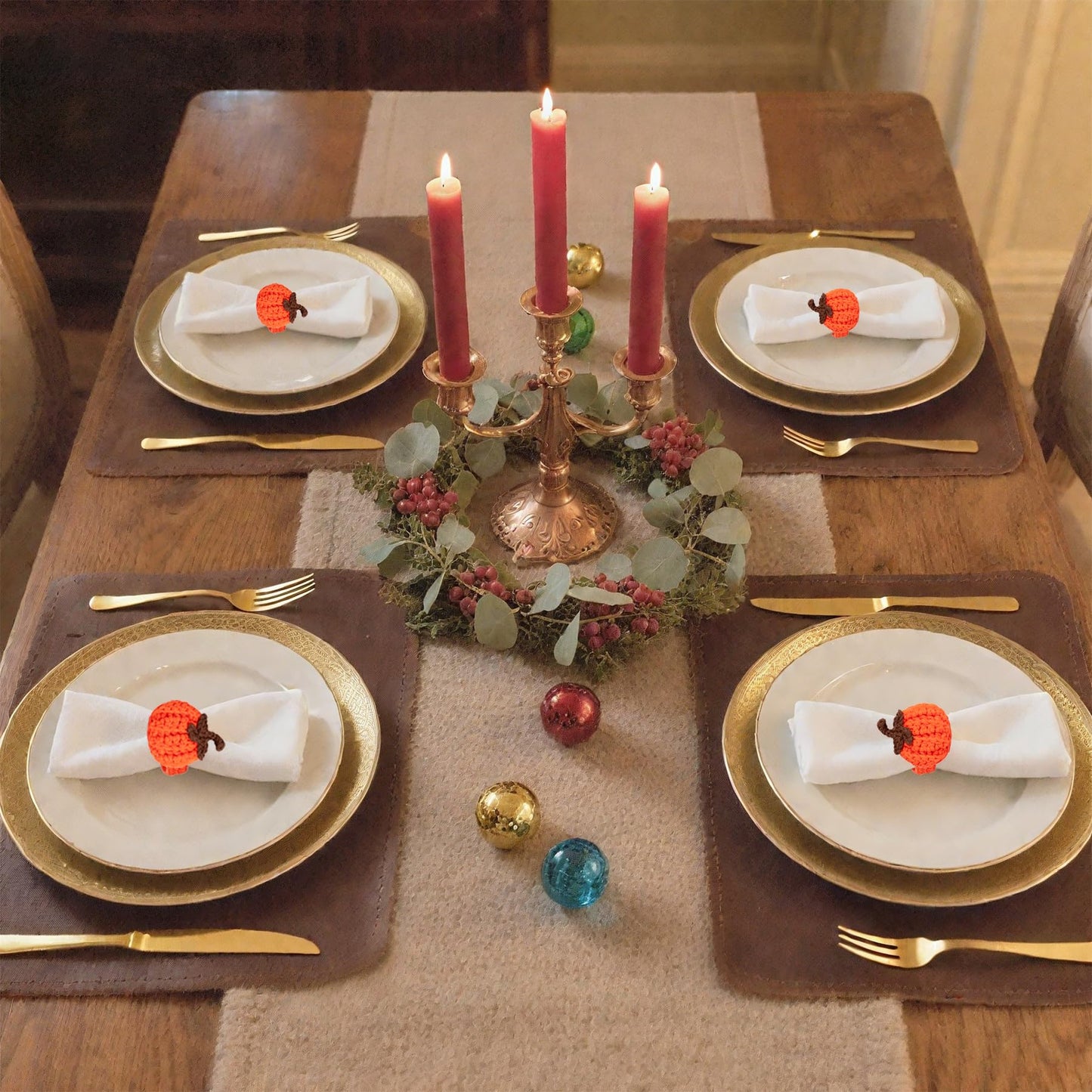 D-buy Set of 4 Pumpkin Napkin Rings, Fall Napkin Rings Thanksgiving Halloween Napkin Ring Holder, Handcrafted Crochet Napkin Holders for Thanksgiving Dinner Table Décor (4, Orange)