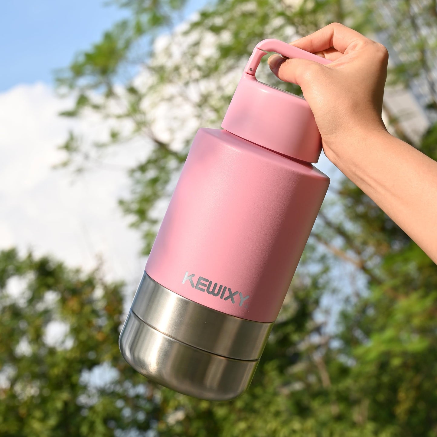 KEWIXY Insulated Dog Travel Water Bottle With Detachable Bowls, 3 In 1 Portable Dog Water Bottle Dispenser, Dog Accessories For Walking, Hiking, Camping, Outdoor (Pink-purple, 32 Oz)