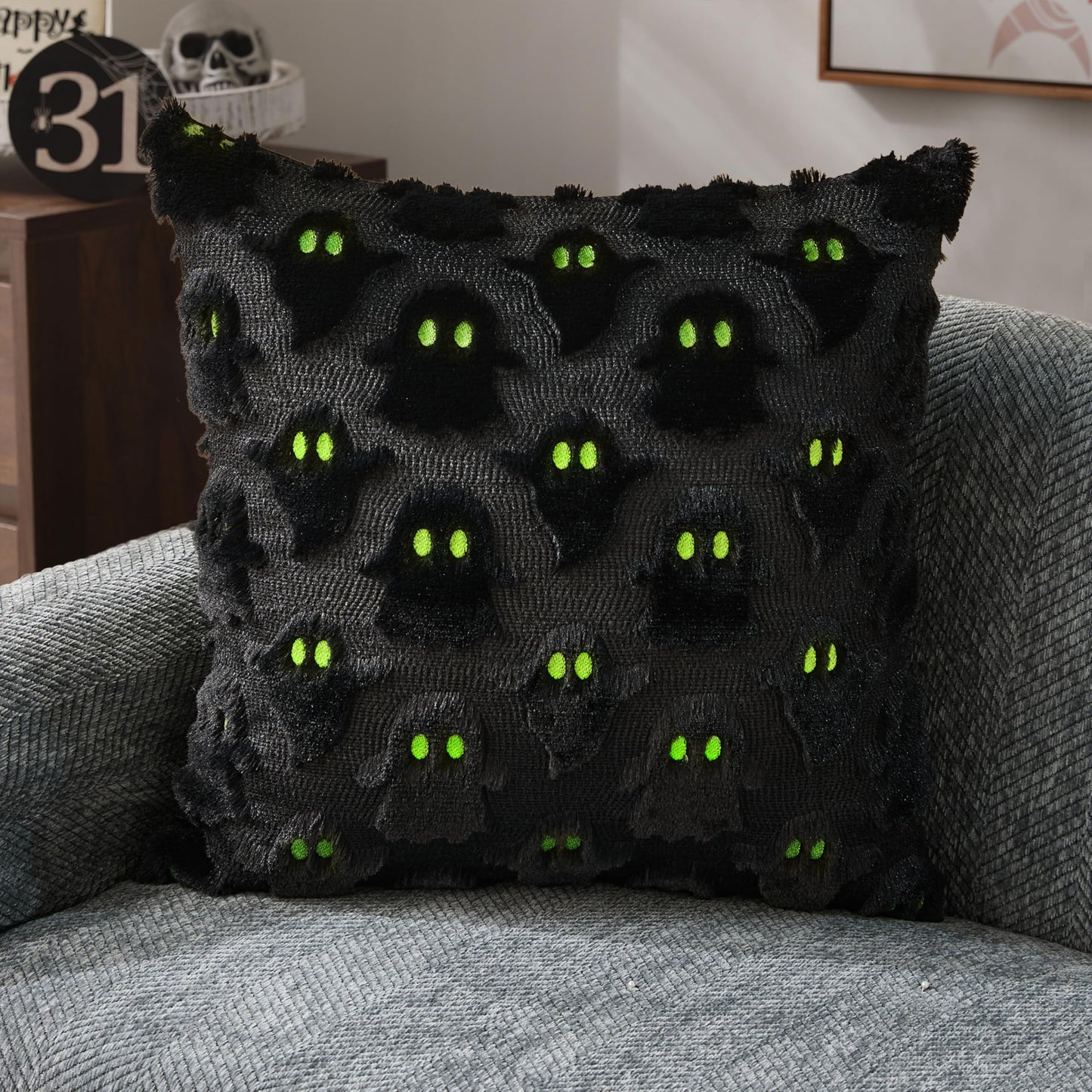 DFXSZ Halloween Pillow Covers 18x18 inch Set of 2 Black Ghost Throw Pillow Cases Soft Plush Faux Fur Wool Couch Cushion Case for Chair Sofa Bedroom Living Room Home Decor PTK03F18
