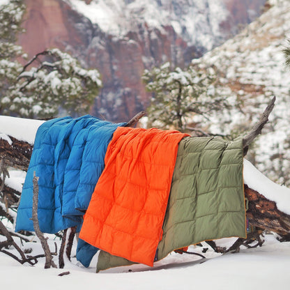 Get Out Gear Down Camping Blanket - Outdoor Lightweight Packable 650 Fill Power Down Blanket Compact Waterproof and Warm Backpacking Quilt for Camping Hiking Travel Hammock