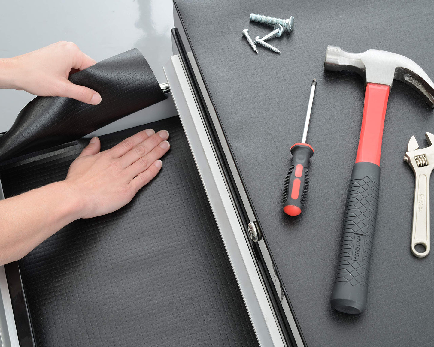 Con-Tact Brand Adhesive Zip-N-Fit Drawer Liner, Solid Grip and Non-Slip Shelf Liner, Suitable to Use in Home, Office, Garage, and More, 18" x 4', Black, Pack of 1