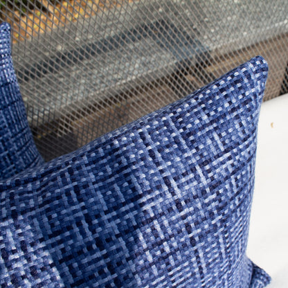 Kevin Textile Pack of 2 Decorative Outdoor Waterproof Throw Pillow Covers Stripe Square Pillowcases Modern Cushion Cases for Patio Couch Bench 20 x 20 Inch Navy Blue