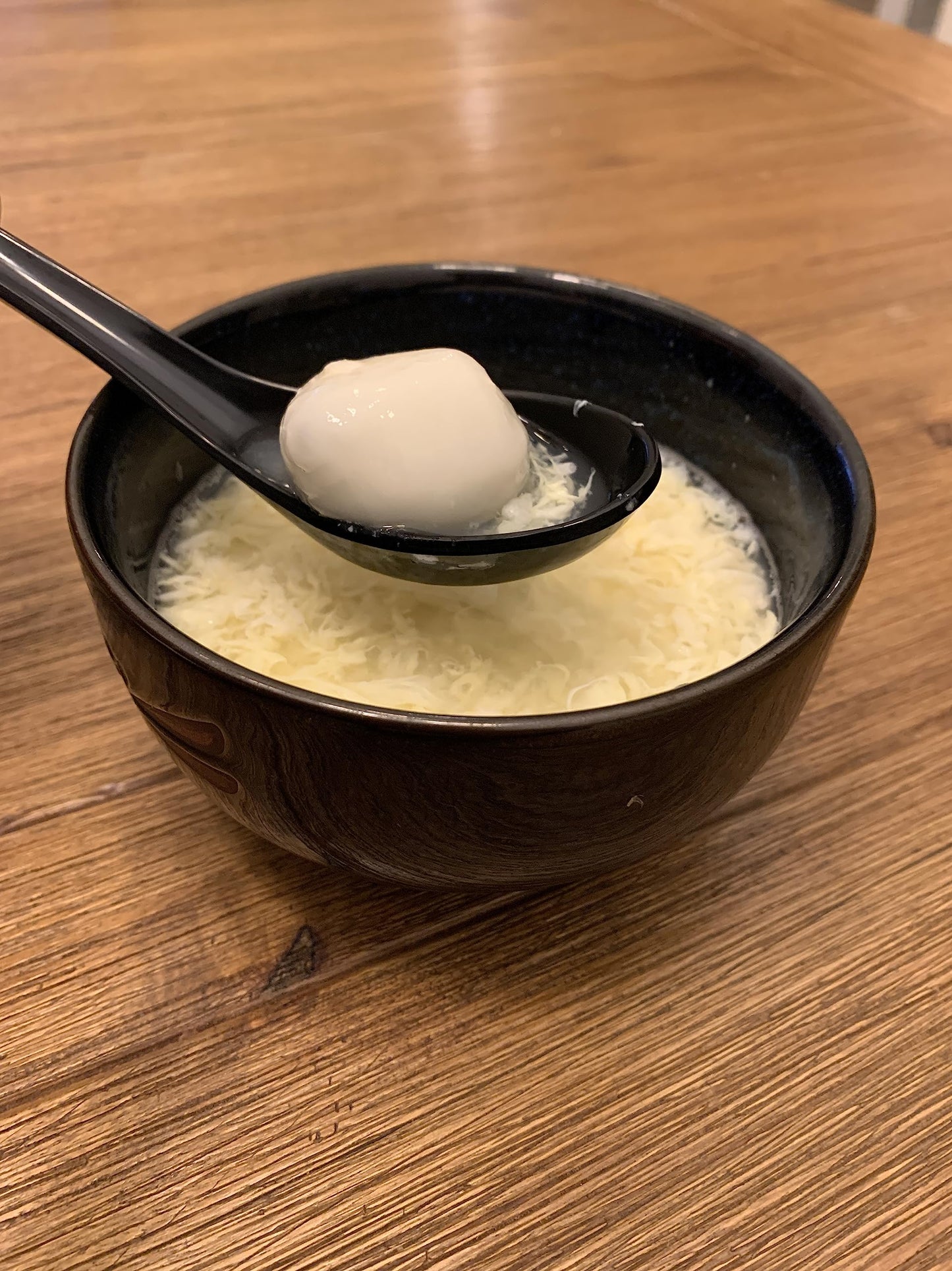 JapanBargain 3192x4, Black Soup Spoons Chinese Japanese Asian Spoons Wonton Miso Ramen Noodle Soup Spoons, Set of 4