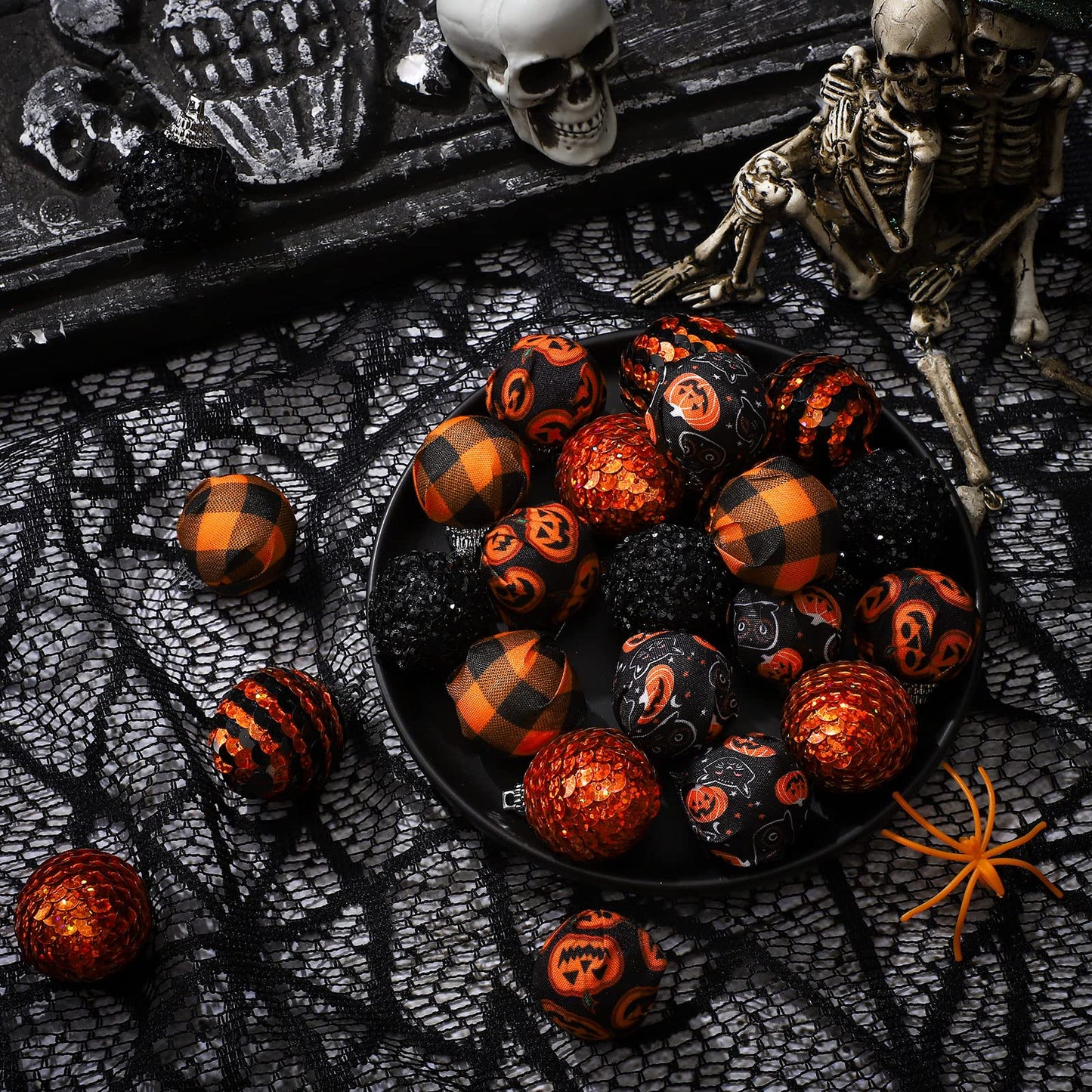 Lenwen 24 Pcs Halloween Tree Ball Ornaments 1.18 Inch Halloween Tree Decorations Glitter Black Orange Sequin Balls for Christmas Party Decor