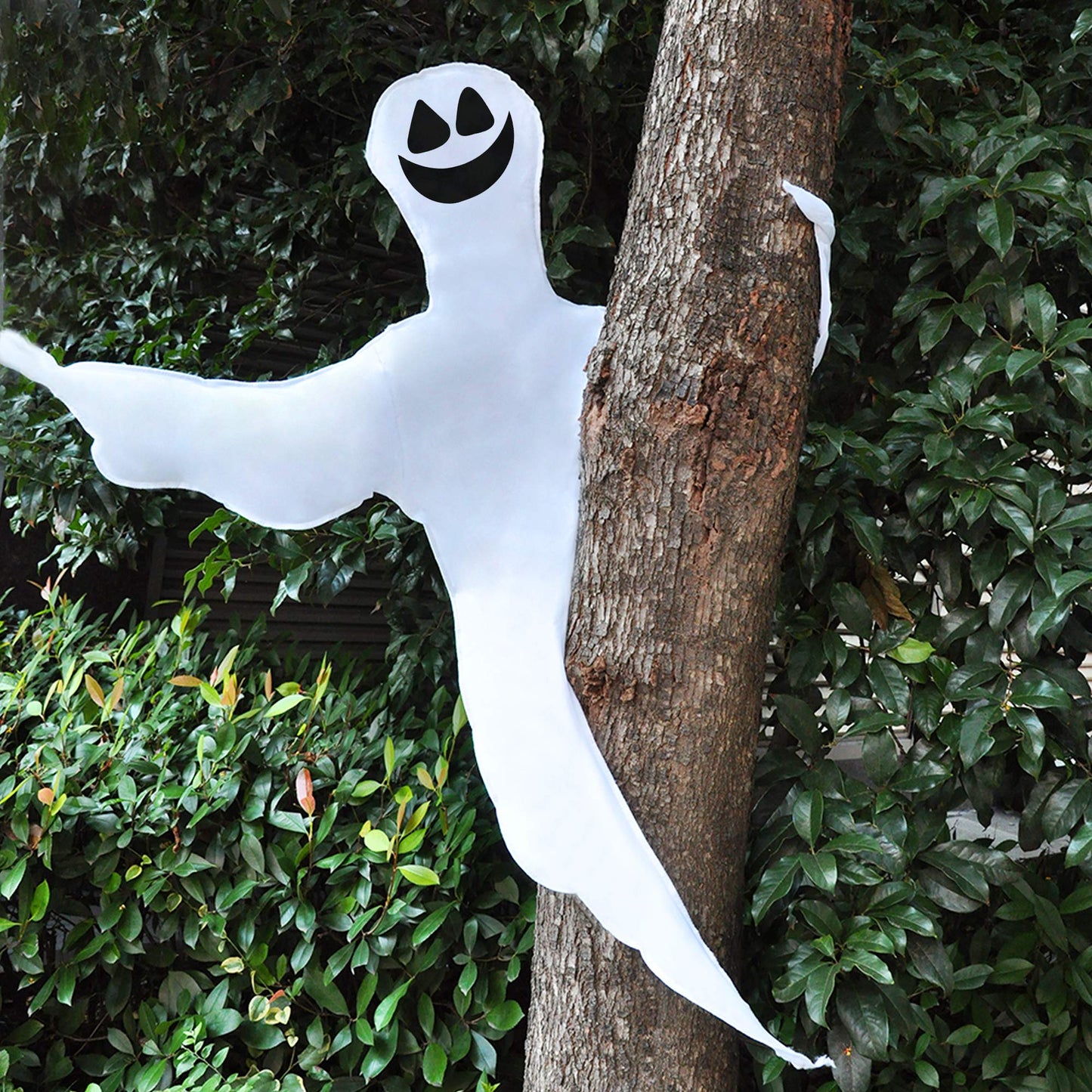 JOYIN Halloween Tree Wrap Ghost Decoration Outdoor, Smiling Hanging Ghost Decorations for Halloween Lawn, Tree Decor, Party Supplies