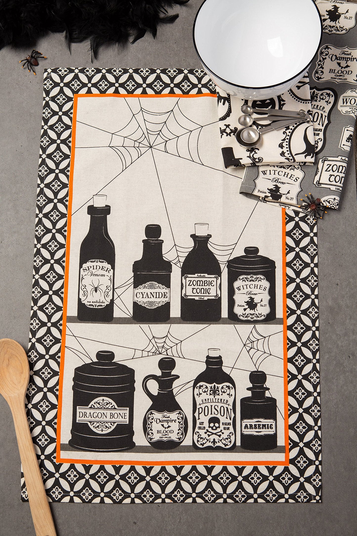 DII Halloween Hand Towels for The Kitchen Decorative Spooky & Fun Cotton Printed Dishtowel Set, 18x28, Hocus Pocus, 3 Count