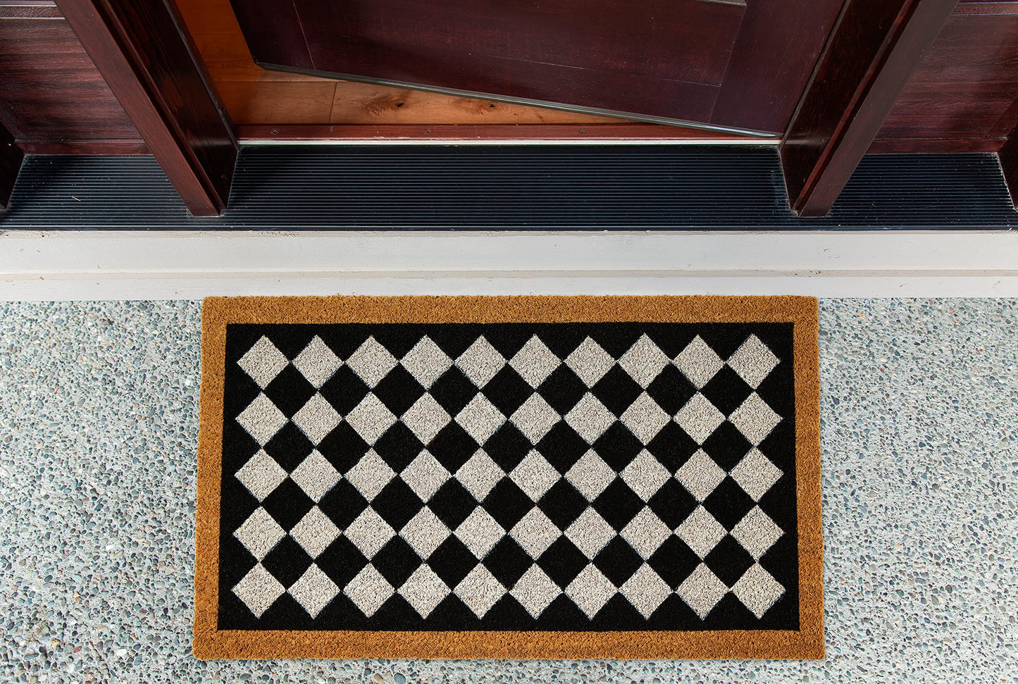 DII Natural Coir Geometric Modern Outdoor Door Mat, Front Porch Décor, 17x29, Harlequin